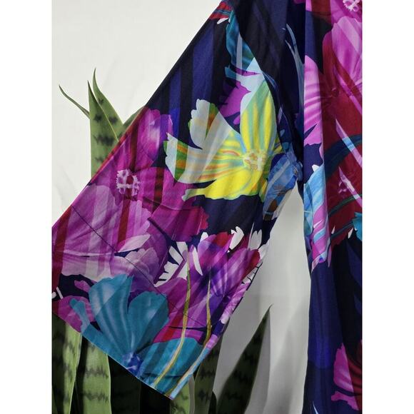 Soft Surroundings Womens Mignon Colorful Top S Pullover 3/4 Sleeve Floral Stripe - Picture 6 of 6